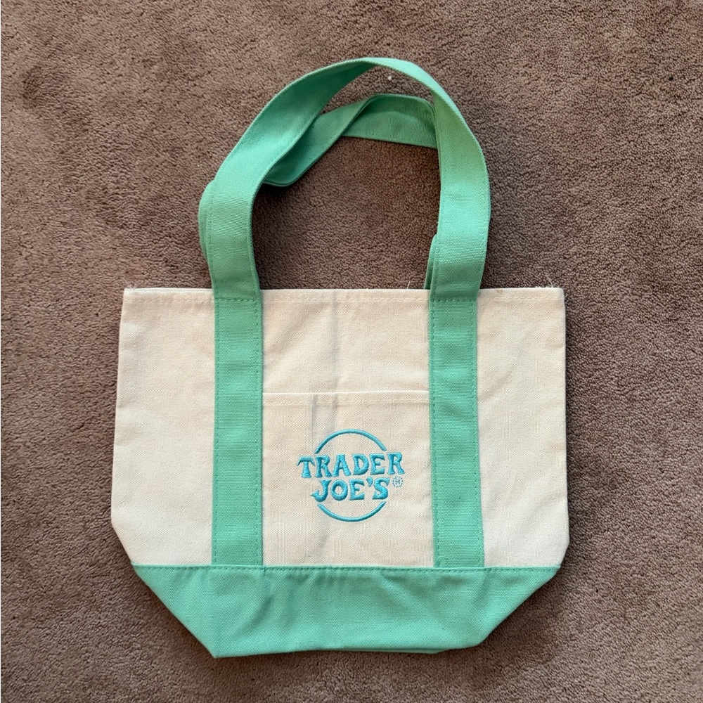 Trader Joe’s Tote Mint Green